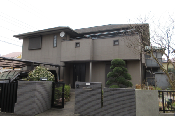 上尾市 O様邸 外壁塗装 屋根塗装 付帯部塗装 デザイン 塗分け 埼玉県の外壁塗装 屋根塗装なら ノムラペイント